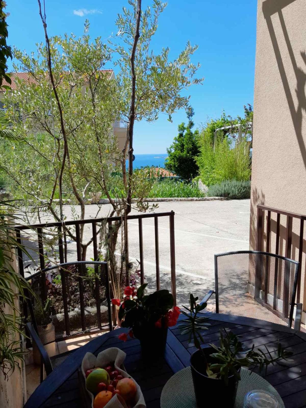 Apartments Karoma Mlini Exterior photo
